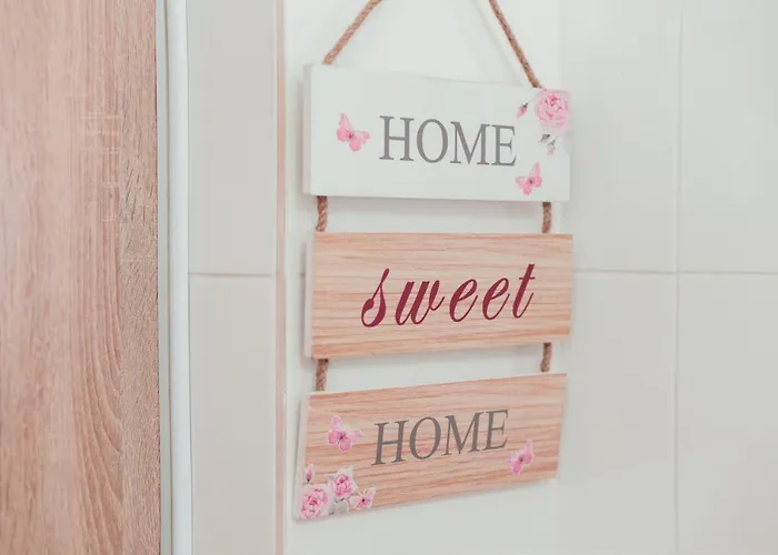 милі з ремонтом в центрі! супер ціна! Apartmán